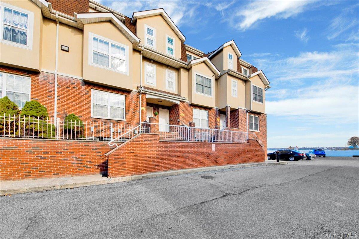 1 Patricia Lane #403