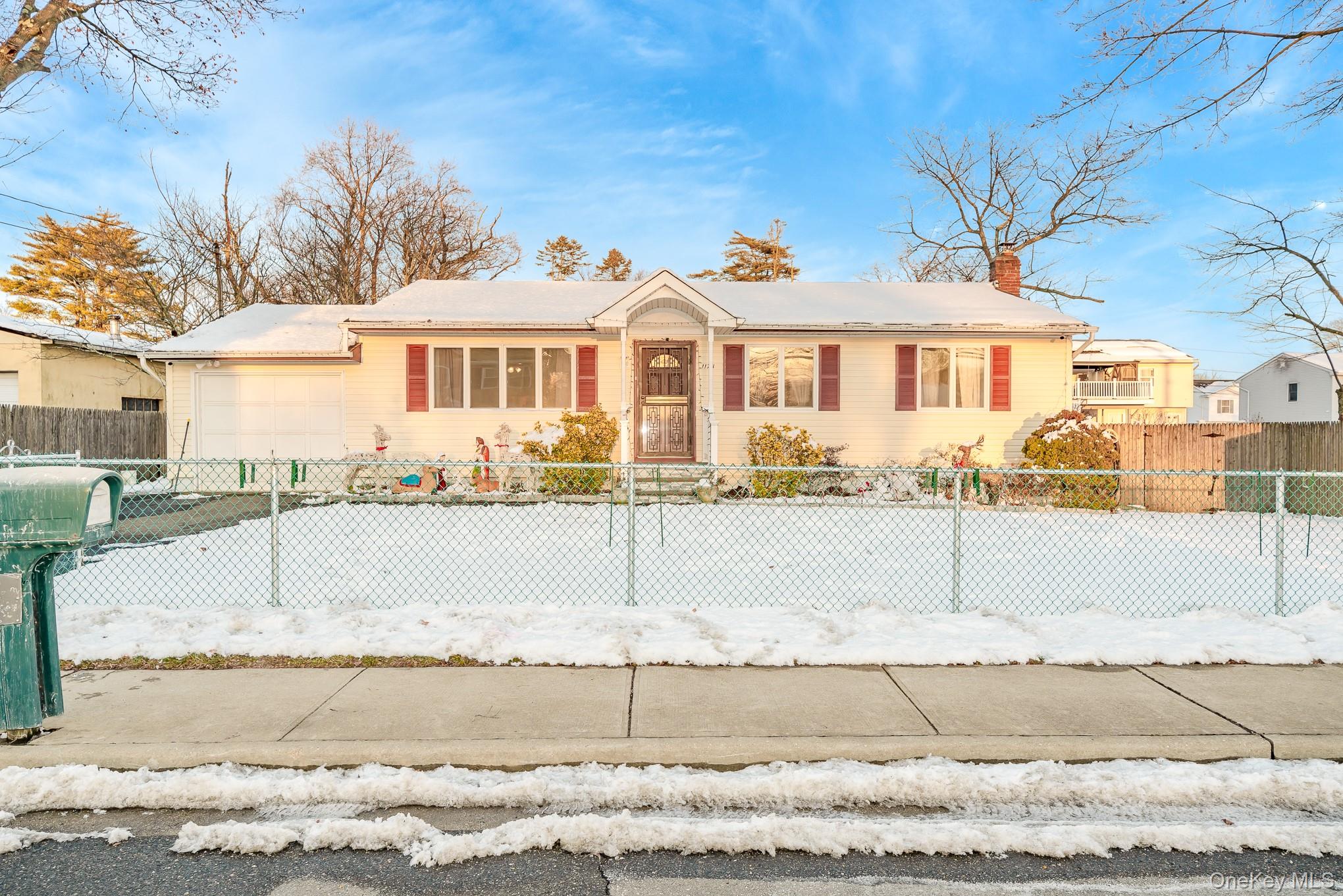 1175 Little East Neck Road