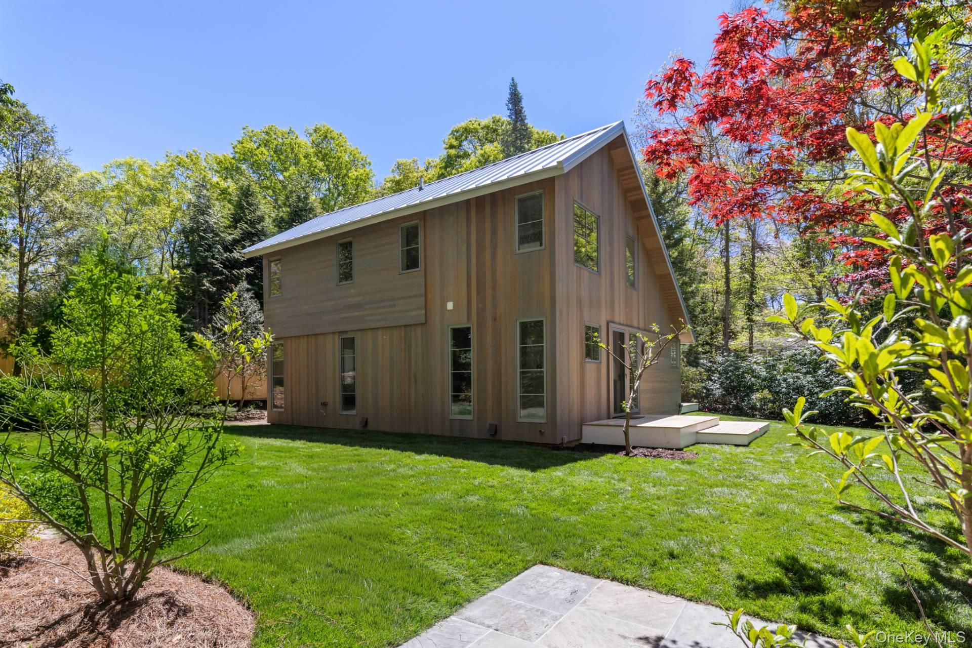 Image 1 of 29 for 165 Roses Grove Road in Long Island, Southampton, NY, 11976