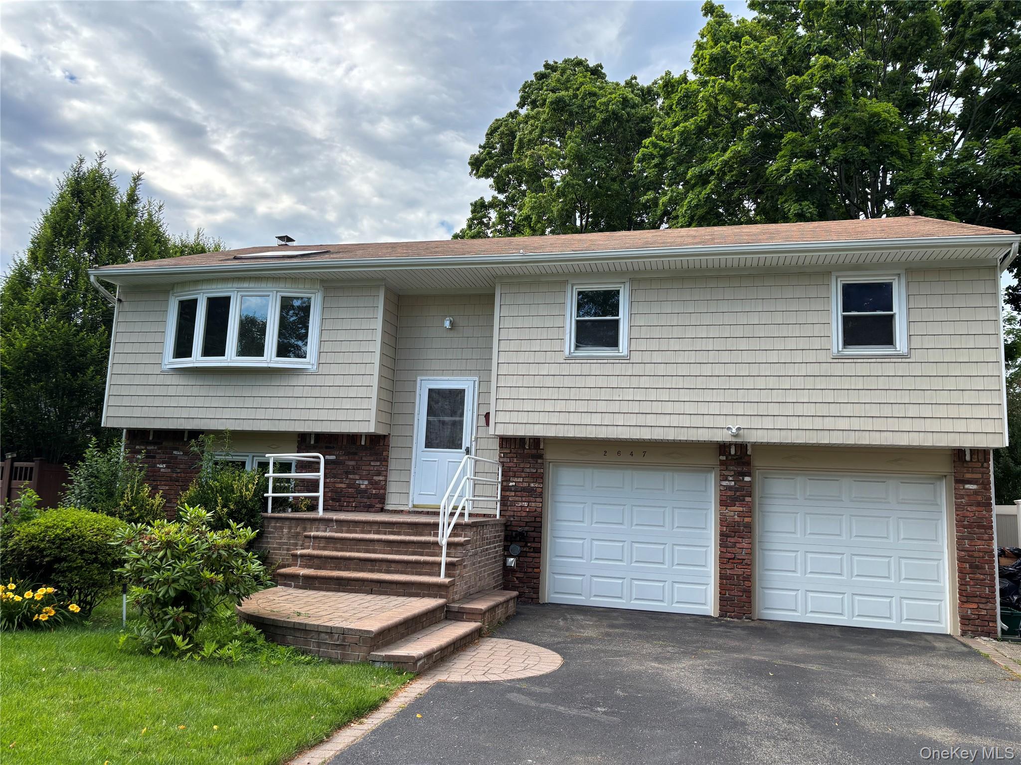 Image 1 of 20 for 2647 Saw Mill Road in Long Island, N. Bellmore, NY, 11710