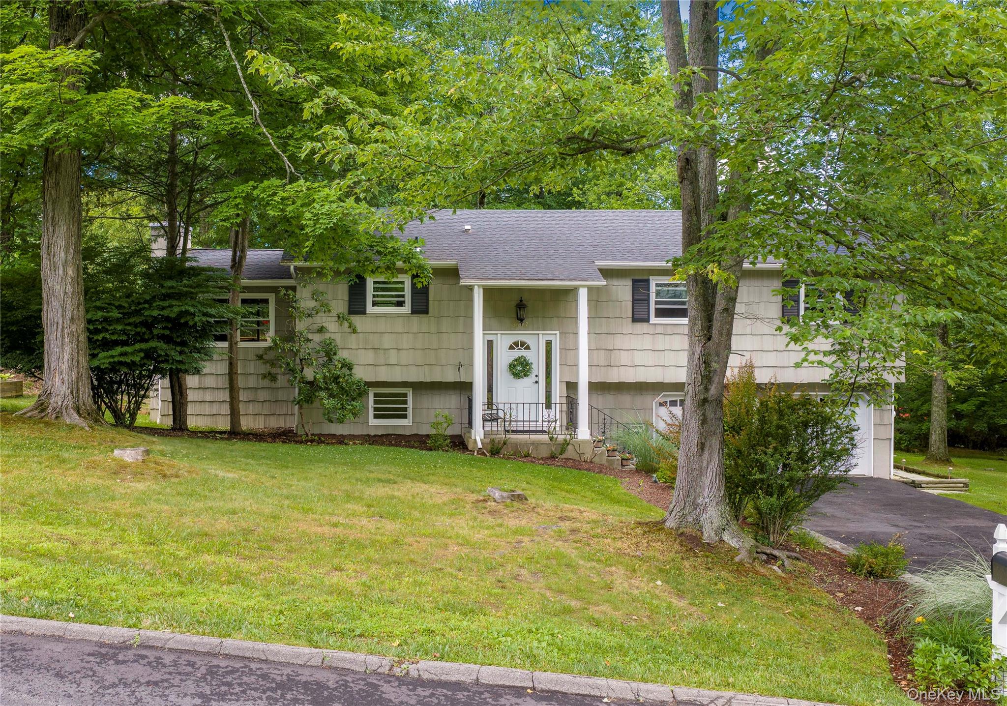 Image 1 of 46 for 3207 Ronit Court in Westchester, Yorktown, NY, 10598