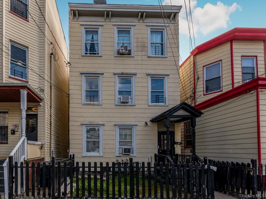Image 1 of 20 for 18 Porach Street in Westchester, Yonkers, NY, 10701