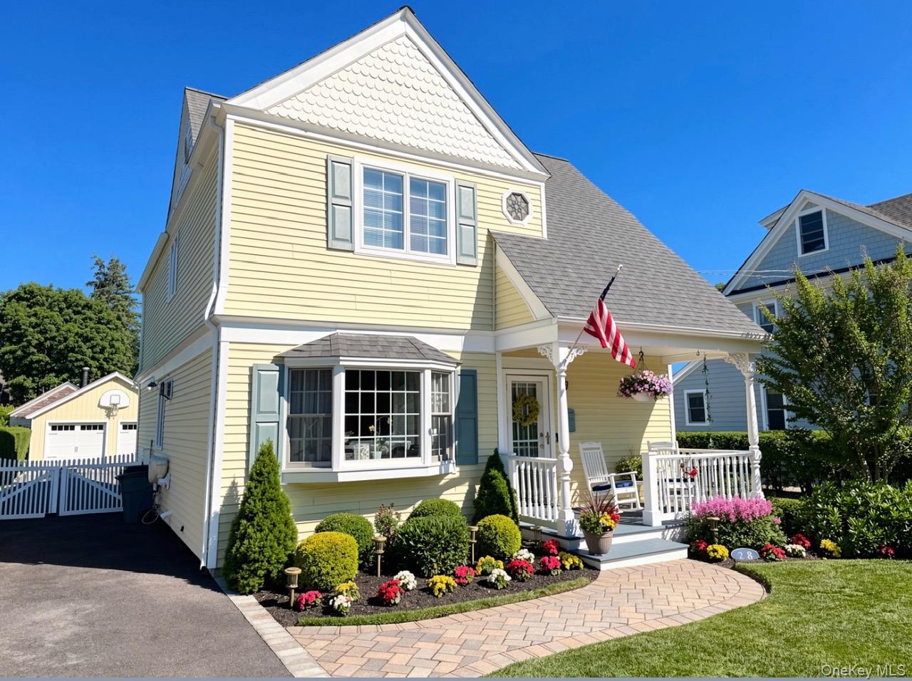 Image 1 of 40 for 28 Pine Street in Long Island, Islip, NY, 11782