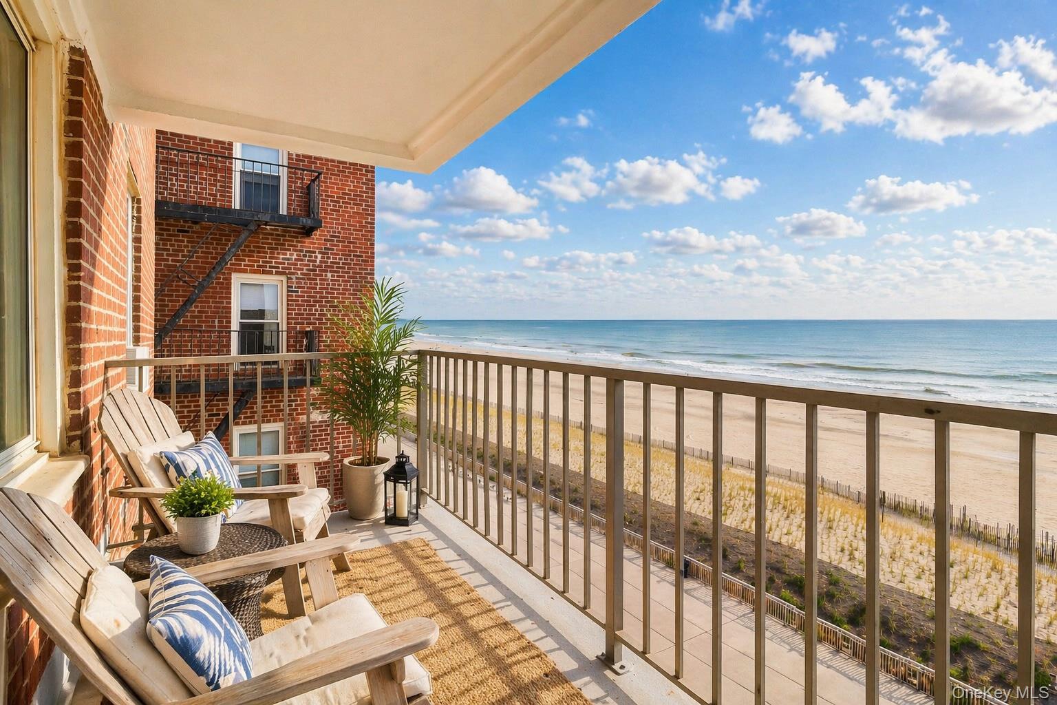 125 Beach 124 #6F